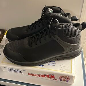Black timberlands with steel toed boot